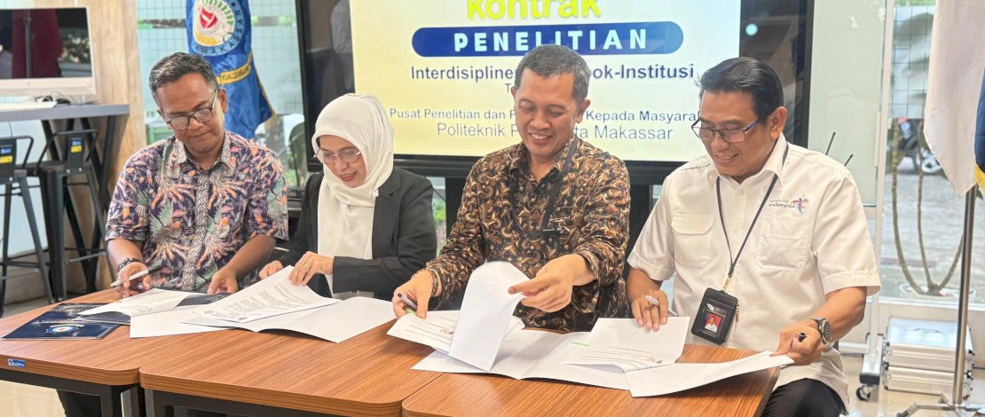 Empat tim dosen peneliti resmi menandatangani kontrak penelitian, sebuah langkah penting yang menandai komitmen terhadap luaran nyata dan akuntabilitas anggaran negara. Empat tim dosen peneliti resmi menandatangani kontrak penelitian, sebuah langkah penting yang menandai komitmen terhadap luaran nyata dan akuntabilitas anggaran negara.