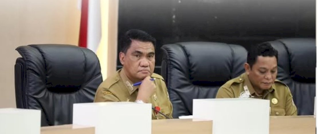 Plt. Kepala DPPKB Makassar Hadiri Rapat Koordinasi Pemkot Makassar