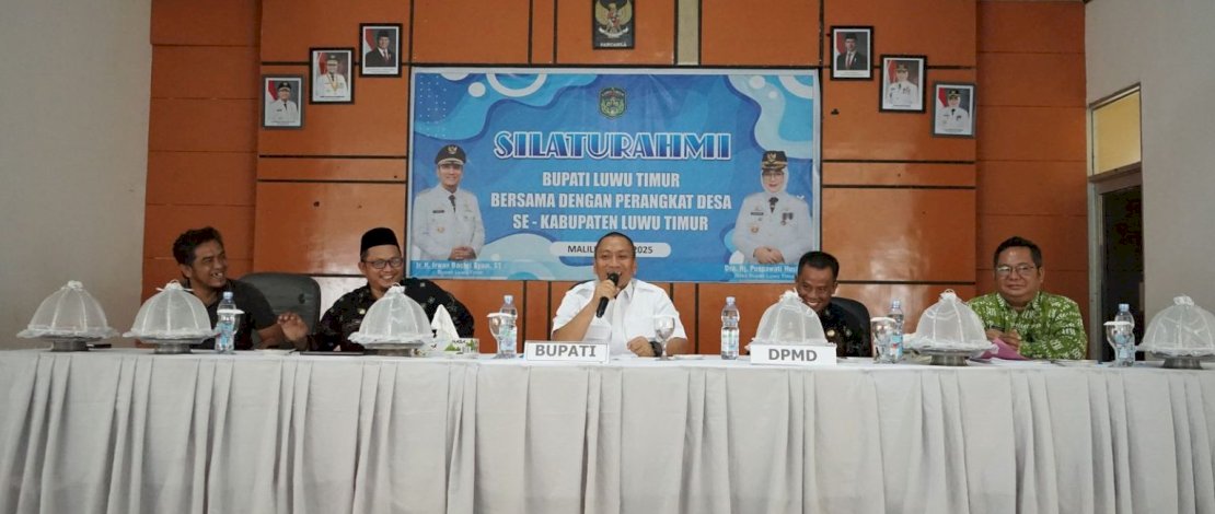 Bupati Irwan saat bersilaturahmi bersama 625 aparat desa se-Kabupaten Luwu Timur, di Aula Dinas Pendidikan dan KBU Luwu Timur, Kamis, 8 Mei 2025.