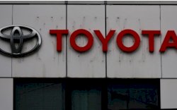 Toyota Dibayangi Kerugian Rp22 Triliun Akibat Kebijakan Tarif Trump