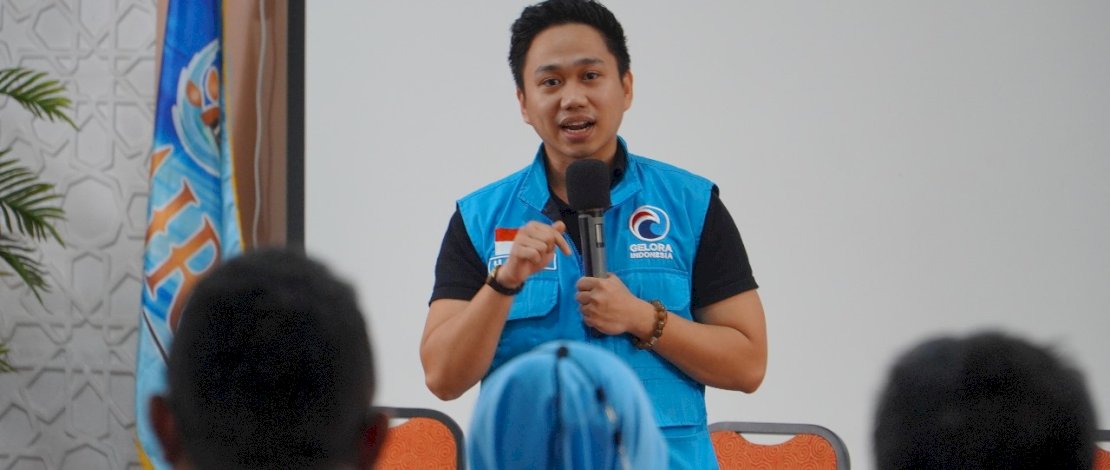 Ketua DPW Jakarta Partai Gelora Indonesia, Hazem Anis Matta, dalam kegiatan konsolidasi dan ideologisasi di DPD Jakarta Timur, Senin (12/5/2025).