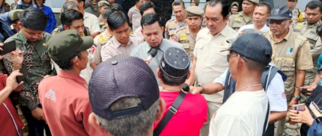 Rombongan KMPB diterima langsung oleh Wakil Ketua DPRD Kota Parepare, Yusuf Lapanna, Kamis (15/5/2025) Rombongan KMPB diterima langsung oleh Wakil Ketua DPRD Kota Parepare, Yusuf Lapanna, Kamis (15/5/2025)