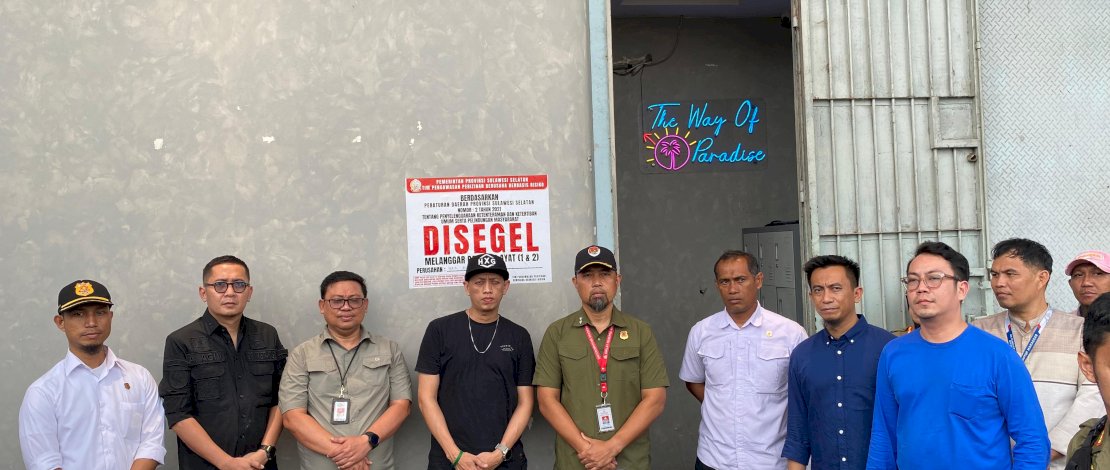 Enam Tempat Hiburan Malam (THM) dan satu hotel di Kota Makassar disegel Pemerintah Provinsi Sulsel karena terbukti melanggar ketentuan perizinan. Enam Tempat Hiburan Malam (THM) dan satu hotel di Kota Makassar disegel Pemerintah Provinsi Sulsel karena terbukti melanggar ketentuan perizinan.