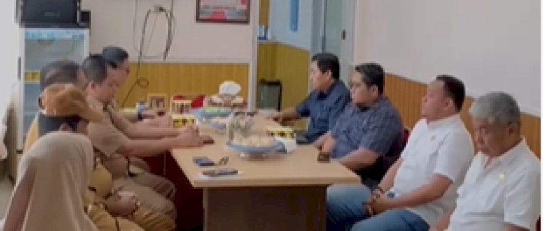 Komisi I DPRD Parepare Kunjungi Kantor Camat Bacukiki Barat, Evaluasi Kinerja 2024 Komisi I DPRD Parepare Kunjungi Kantor Camat Bacukiki Barat, Evaluasi Kinerja 2024