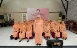 Ida Budi Gunadi Sadikin Kukuhkan Pengurus DWP Sulsel 2024-2029