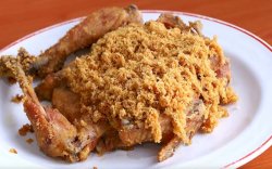 Viral Minyak Babi di Ayam Goreng Widuran Solo, Pegawai Ungkap Fakta Ini....