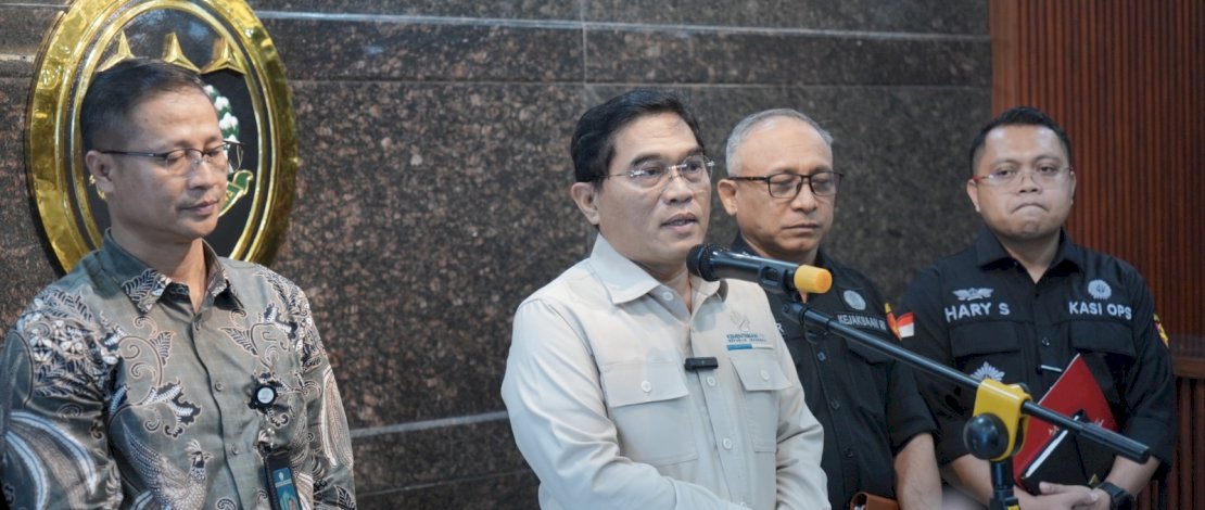 Inspektur Jenderal Kementerian PKP, Heri Jerman, melaporkan adanya dugaan korupsi senilai Rp1,1 miliar di Balai Pelaksana Penyedia Perumahan (BP2P) Wilayah Sulawesi III ke Kejati Sulsel,  Selasa, 27 Mei 2025.