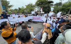 Ratusan Warga Manggala Geruduk Mapolrestabes dan Pengadilan Tinggi Makassar: Tuntut Keadilan dalam Sengketa Lahan