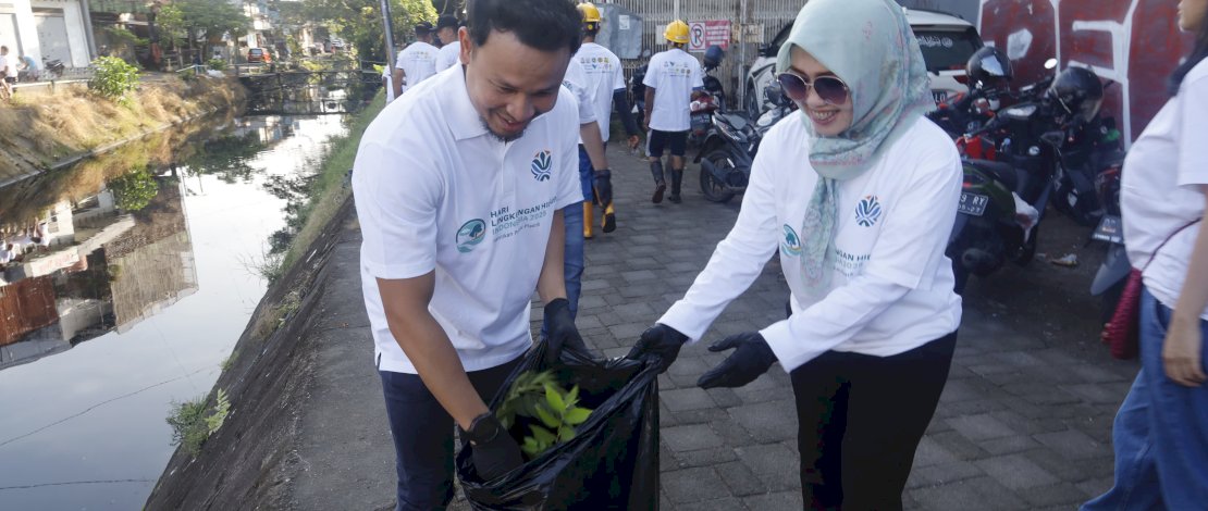 Hari Lingkungan Hidup Sedunia 2025, Pelindo Regional 4 Raih Penghargaan 