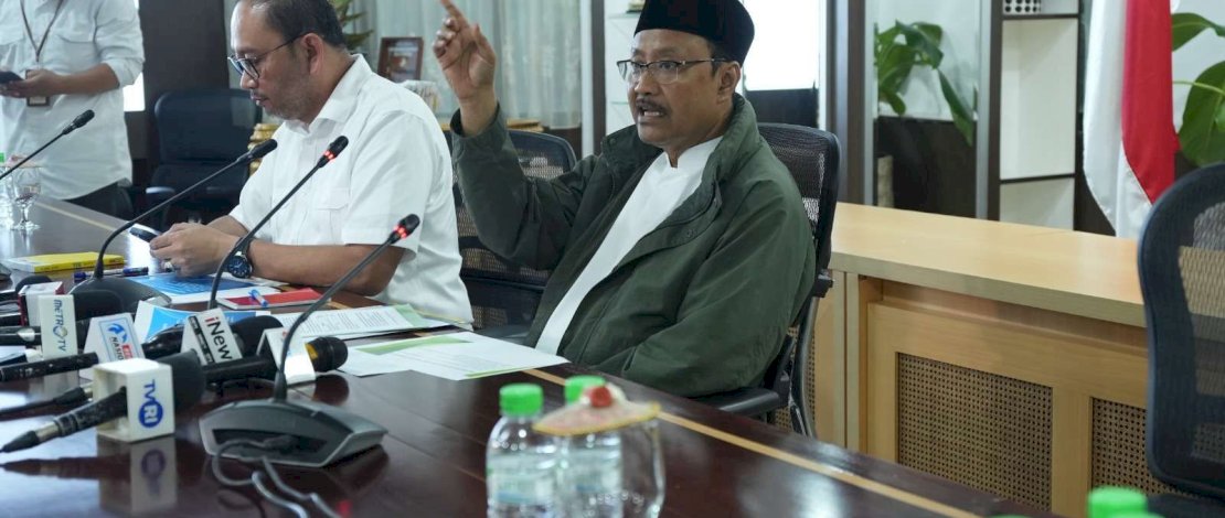 Kemensos berkoordinasi dengan Himpunan Bank Milik Negara dan Pusat Pelaporan dan Analisis Transaksi Keuangan untuk menyelesaikan masalah gagal transfer bansos kepada 1,3 juta keluarga. Kemensos berkoordinasi dengan Himpunan Bank Milik Negara dan Pusat Pelaporan dan Analisis Transaksi Keuangan untuk menyelesaikan masalah gagal transfer bansos kepada 1,3 juta keluarga.