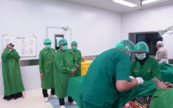 Dihadiri Bupati Takalar, Puluhan Anak Ikuti Khitanan Massal yang Digelar PABI