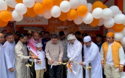 Almaz Fried Chicken Karebosi Makassar Resmi Dibuka, Bantu Korban Genosida di Gaza Palestina