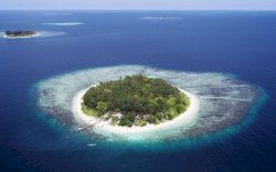 GM Dedy Irfan Bachri Presentasikan Gerbang Spermonde Masa Depan Geopark Maros Pangkep di International Intensive Course UNESCO Yunani