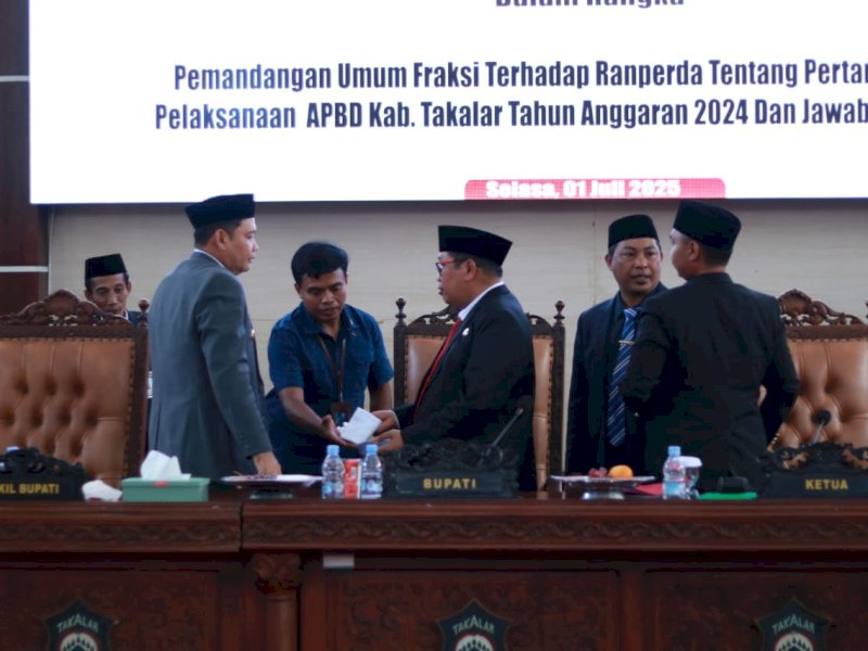 Bupati Takalar Berikan Jawaban Atas Pemandangan Umum Fraksi DPRD Terkait Ranperda Tentang APBD TA 2024