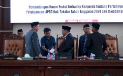 Bupati Takalar Berikan Jawaban Atas Pemandangan Umum Fraksi DPRD Terkait Ranperda Tentang APBD TA 2024