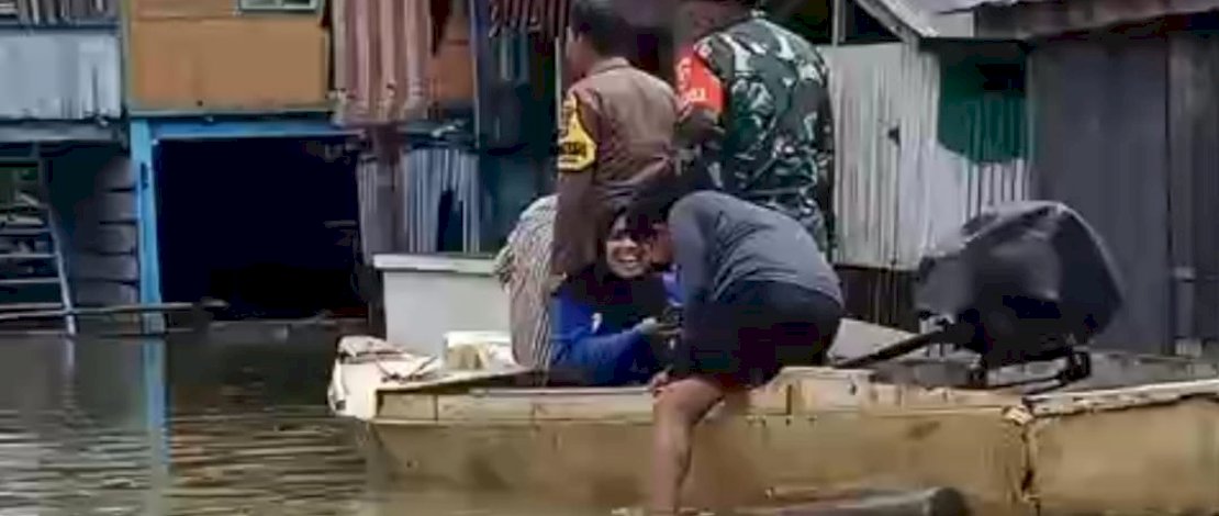 Banjir Rendam Sejumlah Wilayah di Bone, Akses Jalan Lumpuh