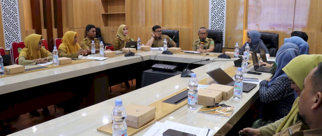 Pemerintah Kabupaten Luwu Timur bersama BPJS Kesehatan melakukan rekonsiliasi Data Peserta, Iuran Wajib Pemda, dan Pekerja Bukan Penerima Upah (PBPU) Triwulan I Tahun 2025.