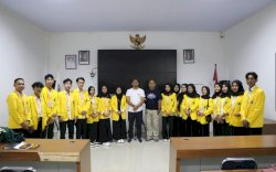 17 Mahasiswa Jalani PDK di Diskominfo SP Luwu Timur, Safaat: Tunjukkan Semangat dan Profesionalisme