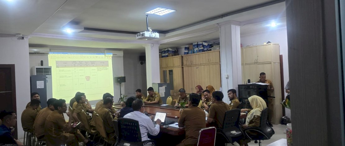 Dinas Lingkungan Hidup (DLH) telah merampungkan pendataan, sebanyak 62.538 Kepala Keluarga (KK) berpotensi yang masuk dalam daftar penerima manfaat pembebasan iuran sampah. 