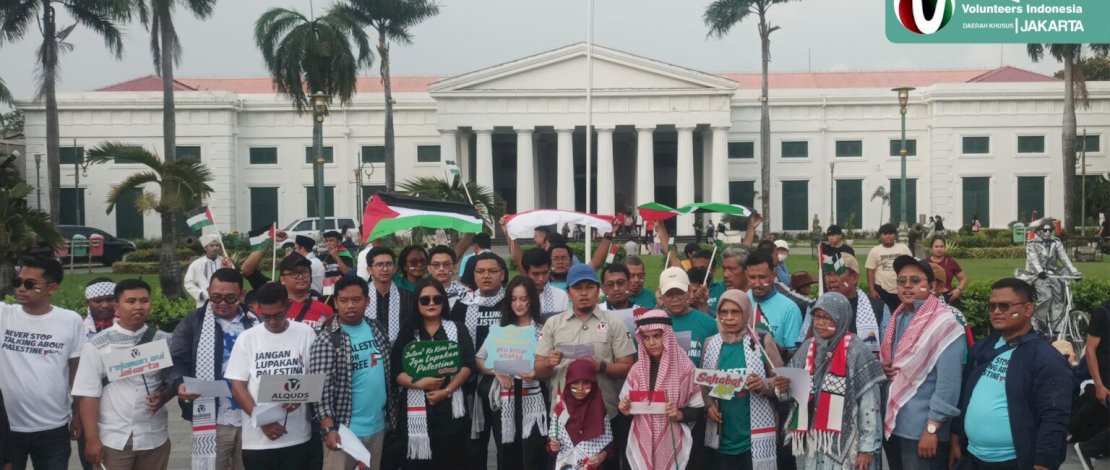 AlQuds Volunteer Indonesia (AVI) sukses menggelar acara besar bertajuk Deklarasi Relawan AVI Jakarta dan Aksi Solidaritas Kemanusiaan, di kawasan Kota Tua, Jakarta.