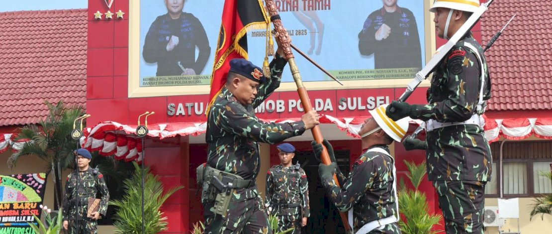 Resmi, Kombes Pol. Muhammad Ridwan Jabat Dansat Brimob Polda Sulsel Resmi, Kombes Pol. Muhammad Ridwan Jabat Dansat Brimob Polda Sulsel