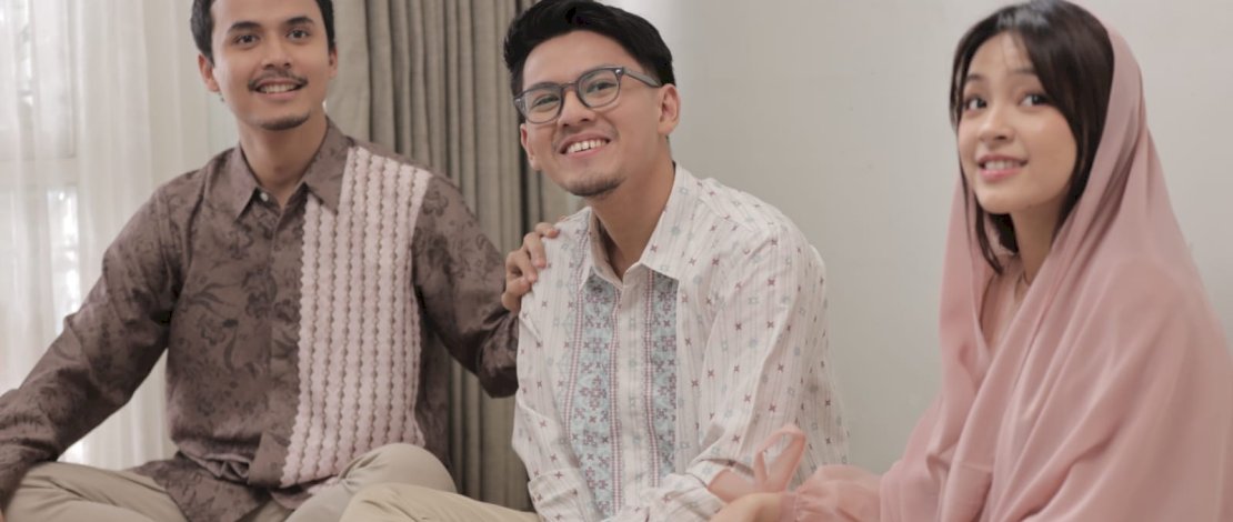 Kisah Nyata Tokoh Asli Nikah Kembar Asal Makassar di Film Jodoh 3 Bujang