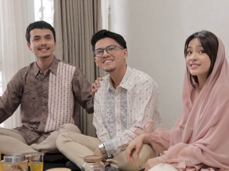 Kisah Nyata Tokoh Asli Nikah Kembar Asal Makassar di Film Jodoh 3 Bujang