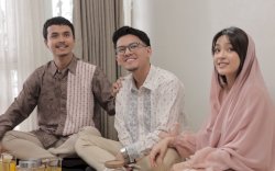 Kisah Nyata Tokoh Asli Nikah Kembar Asal Makassar di Film Jodoh 3 Bujang