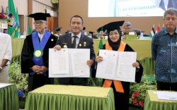 Bupati Irwan Bachri Syam Terima Penghargaan Alumni Berprestasi dari Universitas Muslim Indonesia