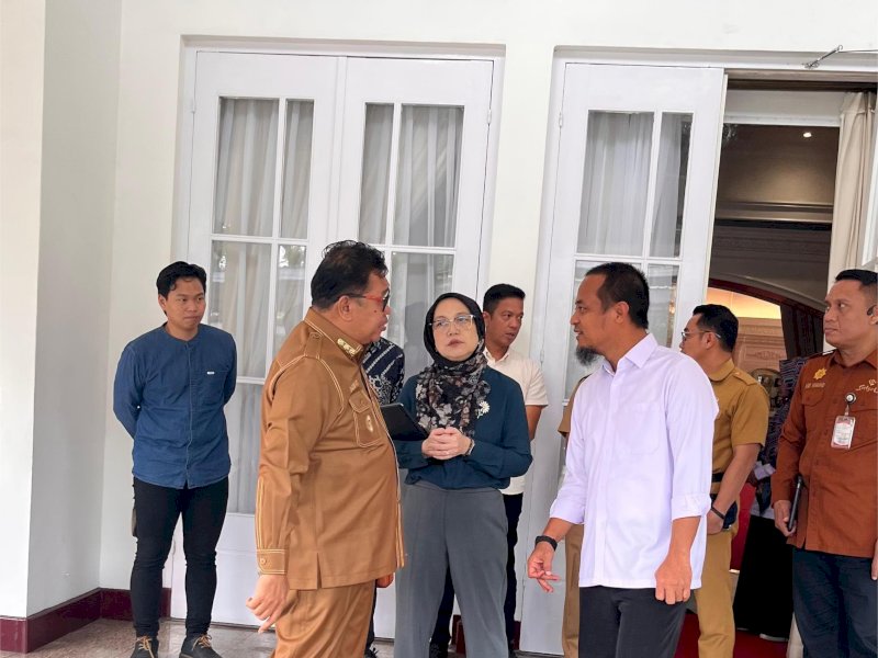 Gubernur Sulsel Gandeng PT Huadi Nickel Atasi Abrasi Pesisir Takalar Lewat Pemanfaatan Slag Nikel