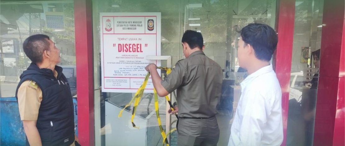 Satpol PP Makassar Buka Segel Rumah Makan di Jalan Arief Rate, Pelaku Usaha Berkomitmen Lengkapi Izin dalam 30 Hari Satpol PP Makassar Buka Segel Rumah Makan di Jalan Arief Rate, Pelaku Usaha Berkomitmen Lengkapi Izin dalam 30 Hari