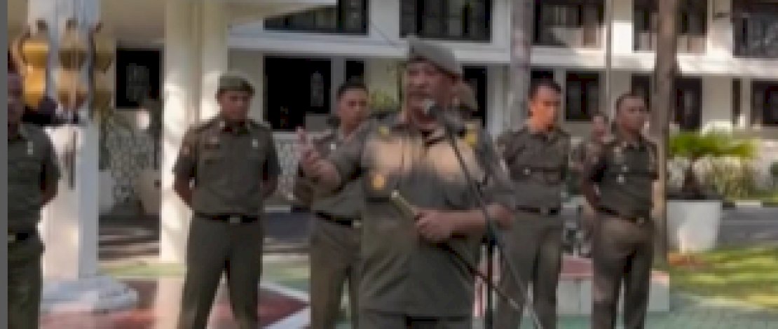 Pimpin Apel Pagi, Kasatpol PP Makassar Tegaskan Komitmen Jaga Ketertiban Kota