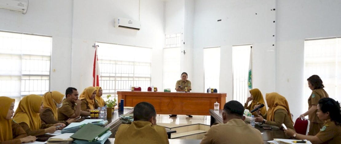 Dalam rangka menyukseskan keikutsertaan Kabupaten Luwu Timur pada APKASI Otonomi Expo 2025, Dinas Penanaman Modal dan Pelayanan Terpadu Satu Pintu (PM-PTSP) menggelar rapat koordinasi lanjutan, di Aula Kantor PM-PTSP, Senin, 28 Juli 2025.