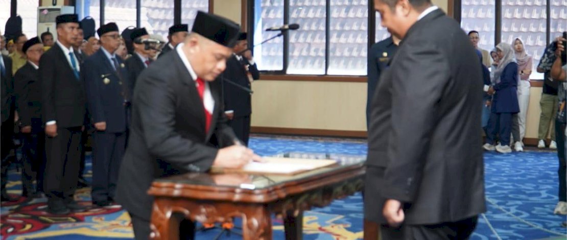 Bupati Maros Lantik 25 Pejabat Eselon II, Siap Dorong Percepatan Kinerja Pemerintahan