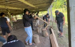 Polisi Tutup Arena Judi Sabung Ayam di Bone 