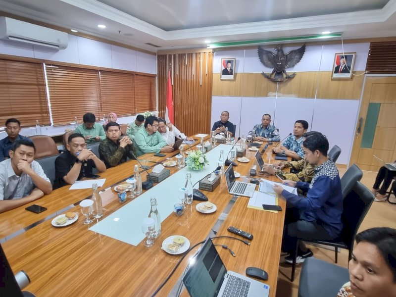 Optimalkan Penggunaan Daya Listrik, Bupati Irwan Bachri Syam Temui Petinggi PLN Sulselrabar