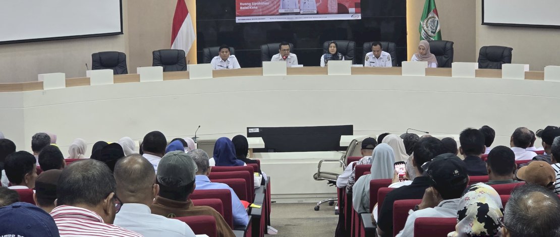 Jalankan Program Nasional Presiden, Diskop Makassar Gelar Retreat Bagi Ratusan Pengurus Koperasi Merah Putih Jalankan Program Nasional Presiden, Diskop Makassar Gelar Retreat Bagi Ratusan Pengurus Koperasi Merah Putih
