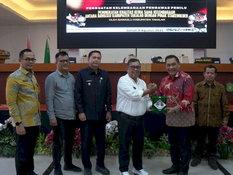 Bupati Takalar Buka Kegiatan Penguatan Kerja Sama Bawaslu dengan Stakeholder untuk Pemilu Berkualitas