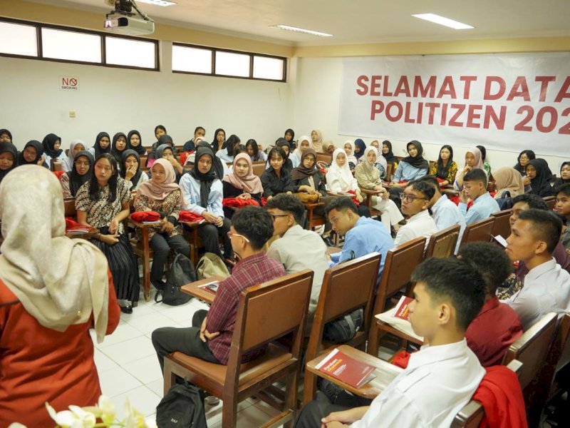 Zulfikar Suhardi, Anggota DPR RI Termuda, Pulang Kampus Motivasi Maba Unhas