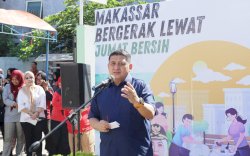 Wali Kota Munafri Gaungkan "Merdeka" dari Sampah