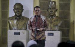 Menteri Fadli Zon Tegaskan "Indonesia Raya" Bebas Royalti, Warisan Abadi WR Supratman untuk Bangsa
