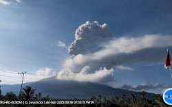 Gunung Lewotobi Erupsi Lagi, Masyarakat Diminta Waspadai Potensi Banjir Lahar