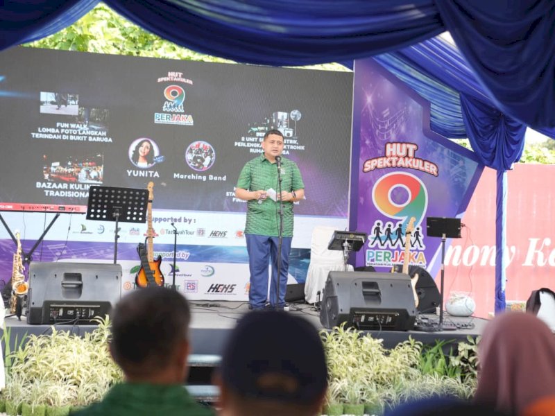 Wali kota dan Ketua TP PKK Makassar Ramaikan Fun Walk dan Launching Urban Farming di Bukit Baruga Antang