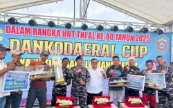 Bupati Takalar Hadiri Final Lomba Balap Perahu Katinting Race Laikang Seri 4
