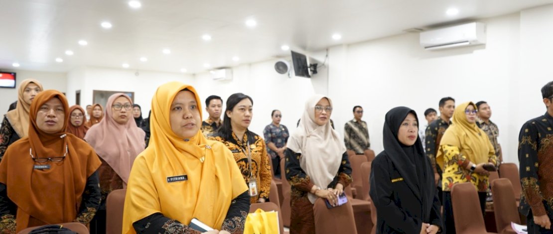 Sosialisasi Verifikasi Lanjutan KKS Tahun 2025 yang digelar oleh Kementerian Kesehatan RI secara hybrid, Kamis, 31 Juli 2025.
Sosialisasi Verifikasi Lanjutan KKS Tahun 2025 yang digelar oleh Kementerian Kesehatan RI secara hybrid, Kamis, 31 Juli 2025.