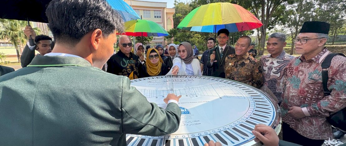 Pemerintah Kabupaten Luwu Timur dan Universitas Muslim Indonesia (UMI) Makassar, melakukan lawatan kerja sama akademik ke Kolej Permata Insan, boarding school unggulan dibawah naungan Universiti Sains Islam Malaysia (USIM), Senin, 28 Juli 2025.