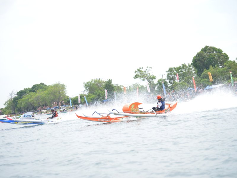 Dankodaeral VI CUP 4 Resmi Ditutup, Laksda Andi Abdul Aziz Tegaskan Sinergi TNI AL dan Masyarakat Pesisir