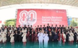 Kepala Bappeda Makassar Dampingi Wali Kota Hadiri Upacara HUT RI ke-80