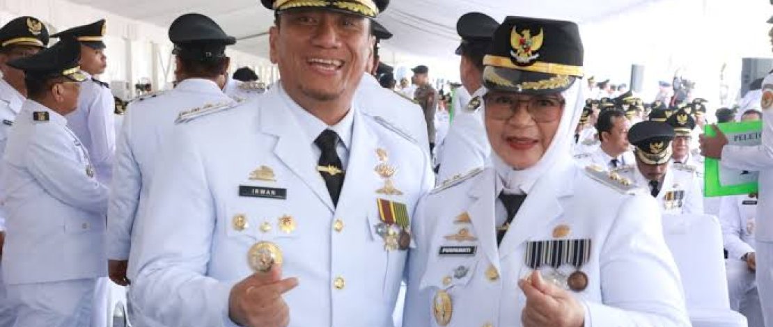 Bupati dan Wakil Bupati Luwu Timur, Irwan Bachri Syam - Puspawati Husler.