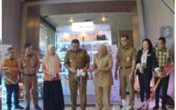 Gerakkan Ekonomi Lokal Makassar, UMKM Wajib Hadir di Setiap Hotel dan Mart